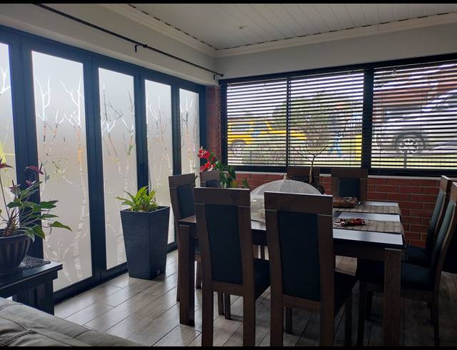 3 BEDROOM FREEHOLD FOR SALE IN TERGNIET